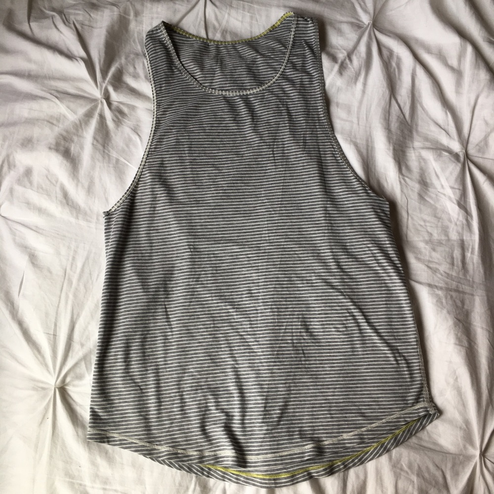 Lululemon tank top